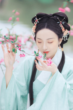 湖南省人民医院副院长和眼科主任